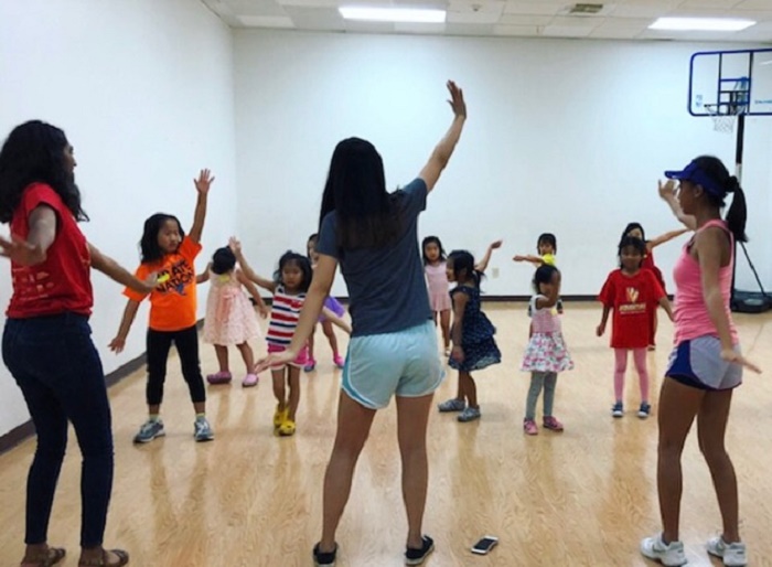 how to teach children to dance